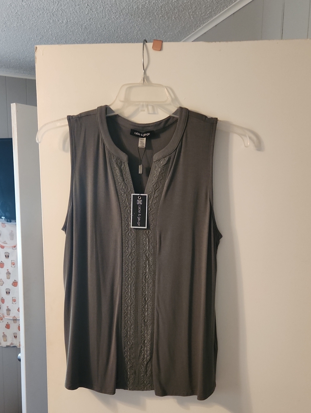 Cable & Gauge Army Green Tank Topa
